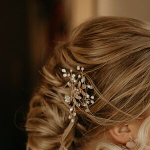 Champagne Gold & Crystal Floral Bridal Hairpin
